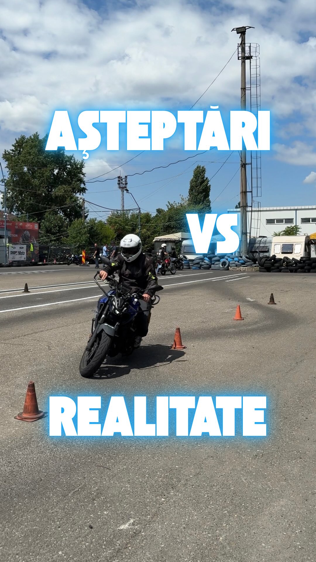 🏍️ Așteptări vs. realitate
În mintea ta: pleci din prima ca un profesionist. 😎
În realitate: te lupți cu ambreiajul, motorul se oprește de câteva ori și te întrebi dacă ai făcut alegerea bună. 🤣
Dar stai liniștit, așa începe aproape toată lumea. Cu puțină răbdare și instructorii potriviți, o să vezi cât de repede progresezi.
Hai la Hey Moto și transformă așteptările în realitate! 🏍️
#heymoto #scoalaheymoto #scoalamoto